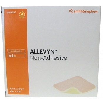 MEDICAZIONE IDROCELLULARE STERILE ALTAMENTE ASSORBENTE NON ADESIVA IN SCHIUMA DI POLIURETANO 10X10CM 3 PEZZI - Farma Nice