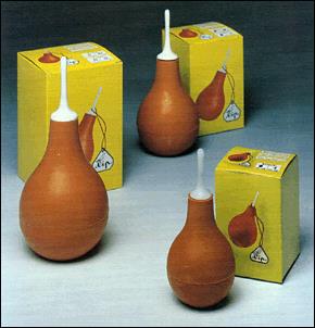 PERA IN GOMMA NATURALE CON CANNULA IN PEHD STERILIZZABILE BALDIOLI CAPACITA' 670ML MODELLO 14R - Farma Nice