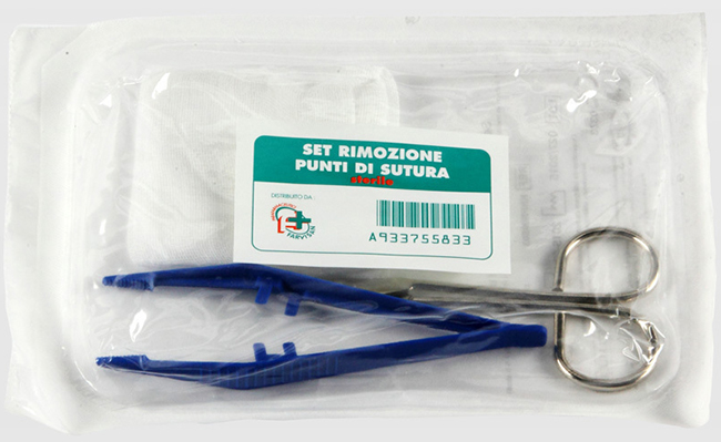 SET PER LA RIMOZIONE DEI PUNTI DI SUTURA COMPOSTO DA 1 FORBICE 1 PINZETTA 2 COMPRESSE DI GARZA DI COTONE - Farma Nice