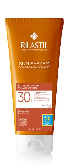 RILASTIL SUN SYSTEM PHOTO PROTECTION TERAPY LATTE VELLUTANTE SPF 30 200 ML - Farma Nice